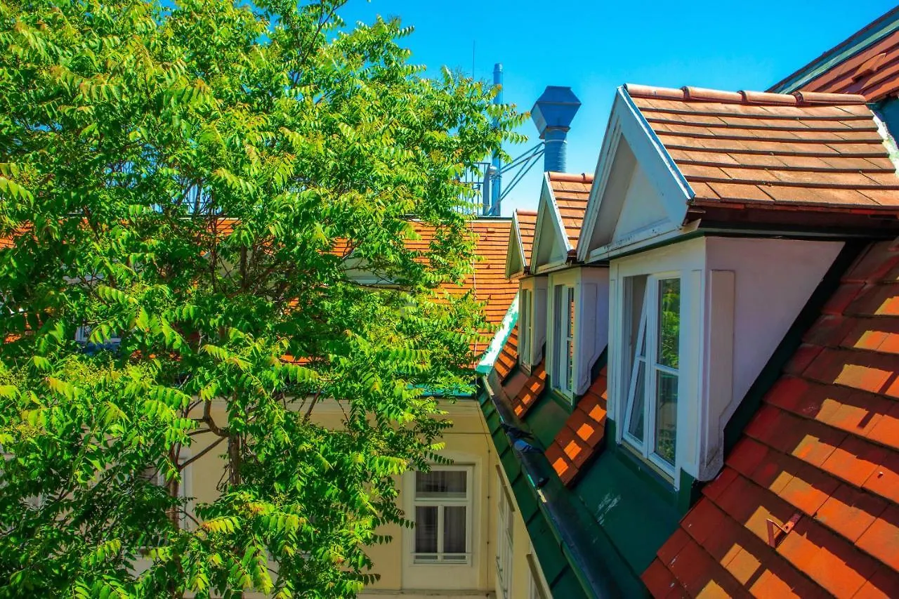 The Levante Rathaus Apartments Vienna