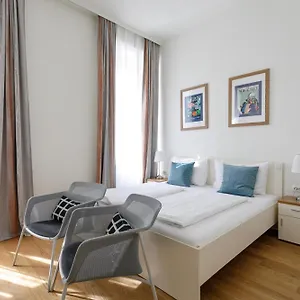 Otel Riess - Self Check-in