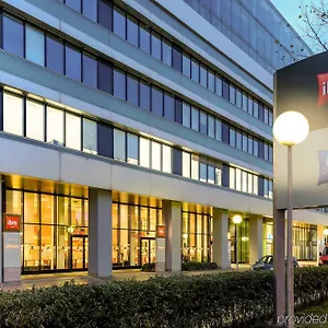 Otel Ibis Messe