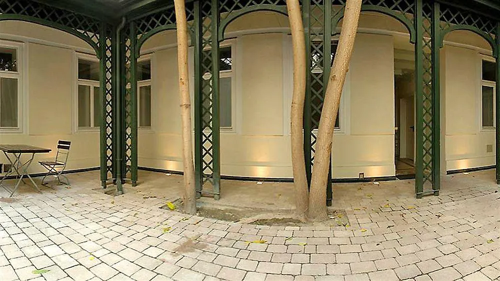 Aparthotel The Levante Rathaus Apartments Vienna