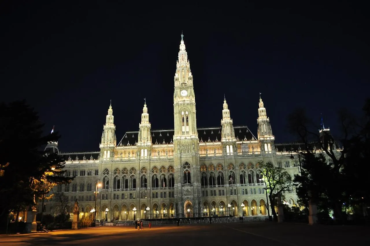 The Levante Rathaus Apartments Vienna