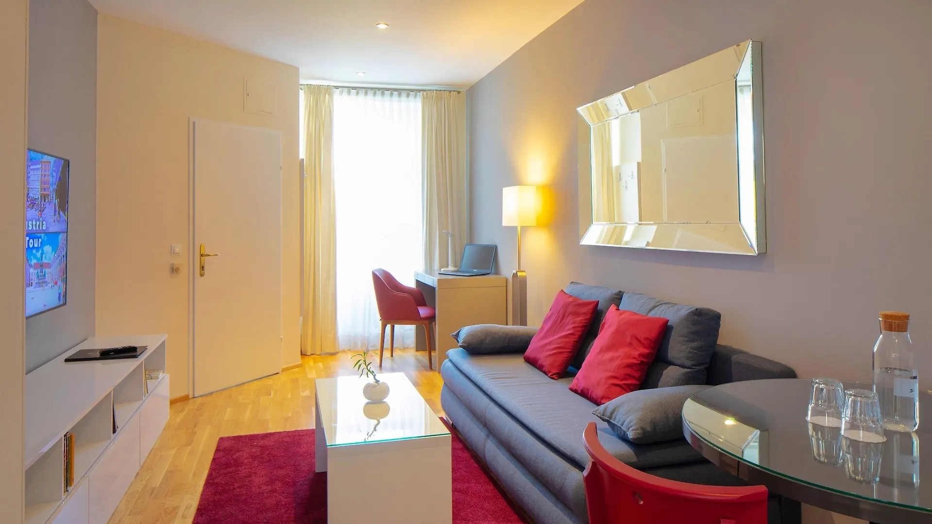 The Levante Rathaus Apartments Vienna 4*,