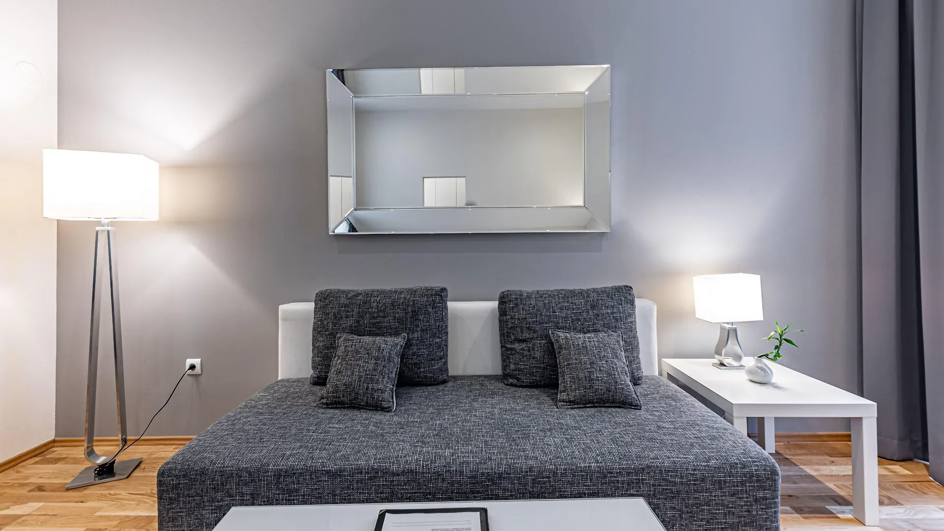 **** Apart Otel The Levante Rathaus Apartments Viyana Avusturya