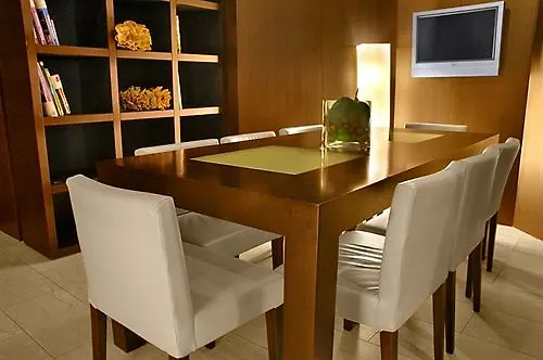 The Levante Rathaus Apartments Vienna